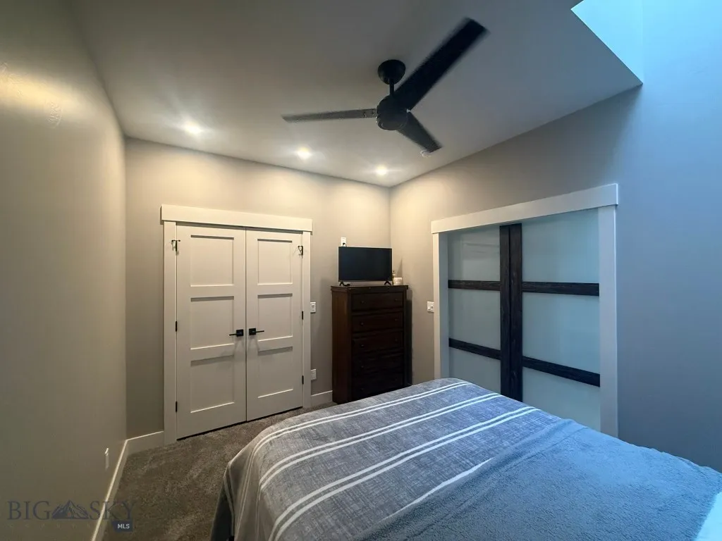 114 W Park 114a, Butte, Montana 59701, Butte, Montana 59701, 1 Bedroom Bedrooms, ,1 BathroomBathrooms,Residential,For Sale,114 W Park 114a, Butte, Montana 59701,0,408049
