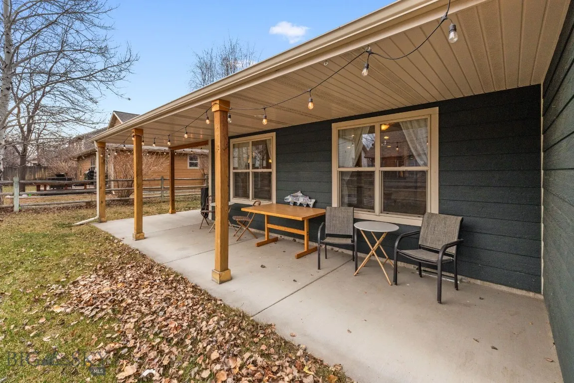 1142 New Holland, Bozeman, Montana 59718, Bozeman, Montana 59718, 3 Bedrooms Bedrooms, ,2 BathroomsBathrooms,Residential,For Sale,1142 New Holland, Bozeman, Montana 59718,0,408052