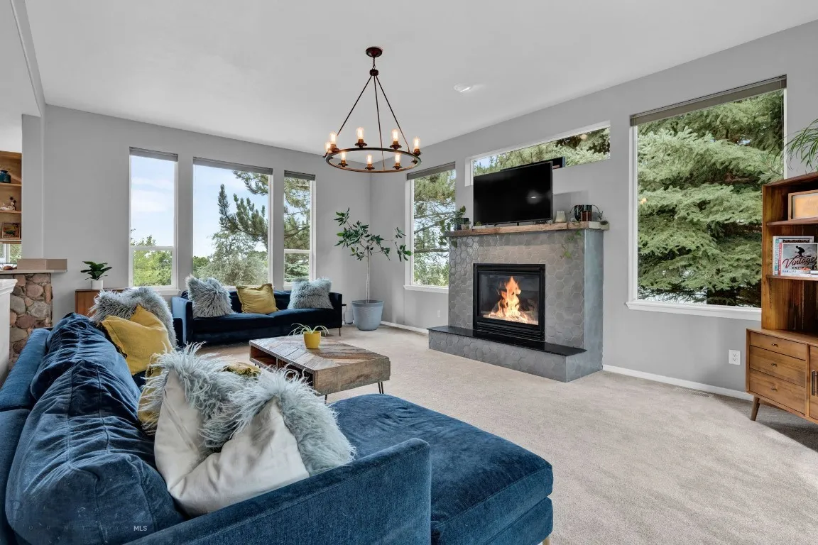 353 Little Wolf Road, Bozeman, Montana 59715, Bozeman, Montana 59715, 4 Bedrooms Bedrooms, ,2 BathroomsBathrooms,Residential,For Sale,353 Little Wolf Road, Bozeman, Montana 59715,0,408006