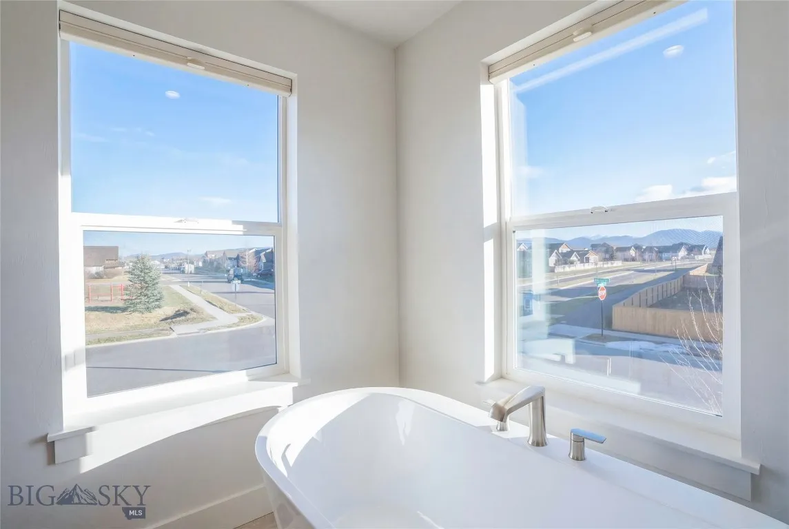 18 Arrow Peak Court, Bozeman, Montana 59718, Bozeman, Montana 59718, 4 Bedrooms Bedrooms, ,2 BathroomsBathrooms,Residential,For Sale,18 Arrow Peak Court, Bozeman, Montana 59718,0,407967