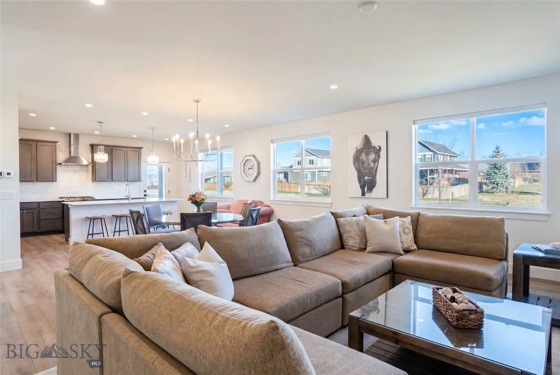 18 Arrow Peak Court, Bozeman, Montana 59718, Bozeman, Montana 59718, 4 Bedrooms Bedrooms, ,2 BathroomsBathrooms,Residential,For Sale,18 Arrow Peak Court, Bozeman, Montana 59718,0,407967