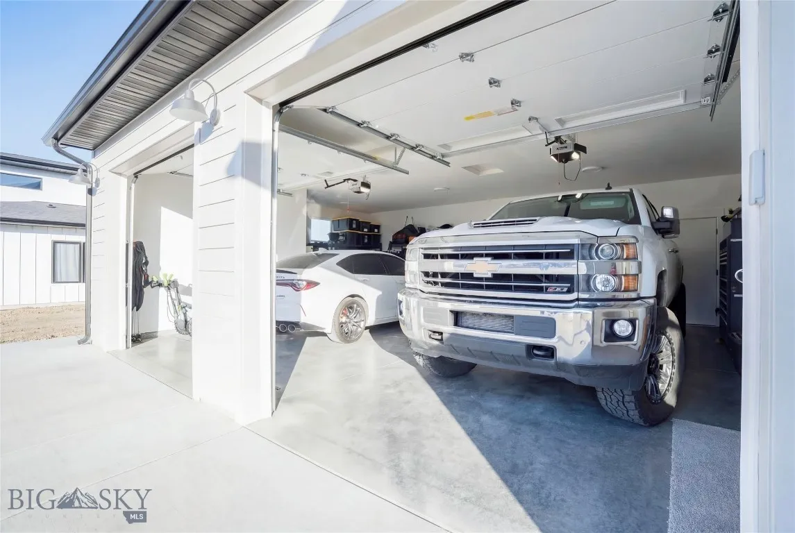 18 Arrow Peak Court, Bozeman, Montana 59718, Bozeman, Montana 59718, 4 Bedrooms Bedrooms, ,2 BathroomsBathrooms,Residential,For Sale,18 Arrow Peak Court, Bozeman, Montana 59718,0,407967