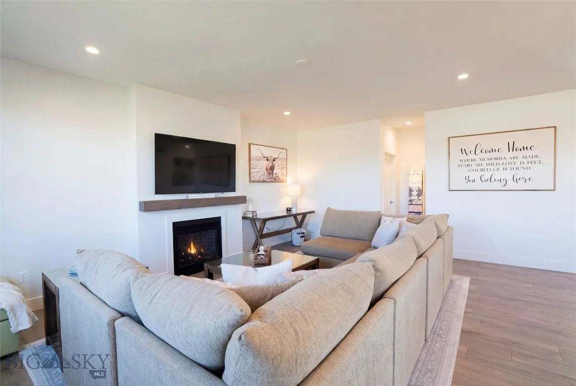 18 Arrow Peak Court, Bozeman, Montana 59718, Bozeman, Montana 59718, 4 Bedrooms Bedrooms, ,2 BathroomsBathrooms,Residential,For Sale,18 Arrow Peak Court, Bozeman, Montana 59718,0,407967