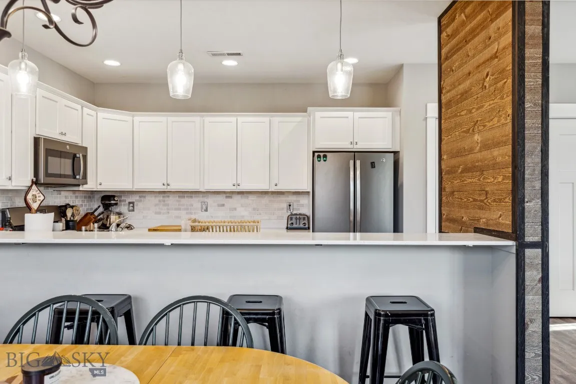 3095 Lori Lane, Bozeman, Montana 59718, Bozeman, Montana 59718, 3 Bedrooms Bedrooms, ,1 BathroomBathrooms,Residential,For Sale,3095 Lori Lane, Bozeman, Montana 59718,0,408048