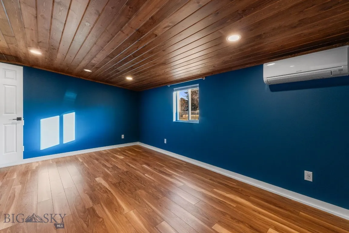 92 E Rosebud Avenue, Belgrade, Montana 59714, Belgrade, Montana 59714, 3 Bedrooms Bedrooms, ,2 BathroomsBathrooms,Residential,For Sale,92 E Rosebud Avenue, Belgrade, Montana 59714,0,408065