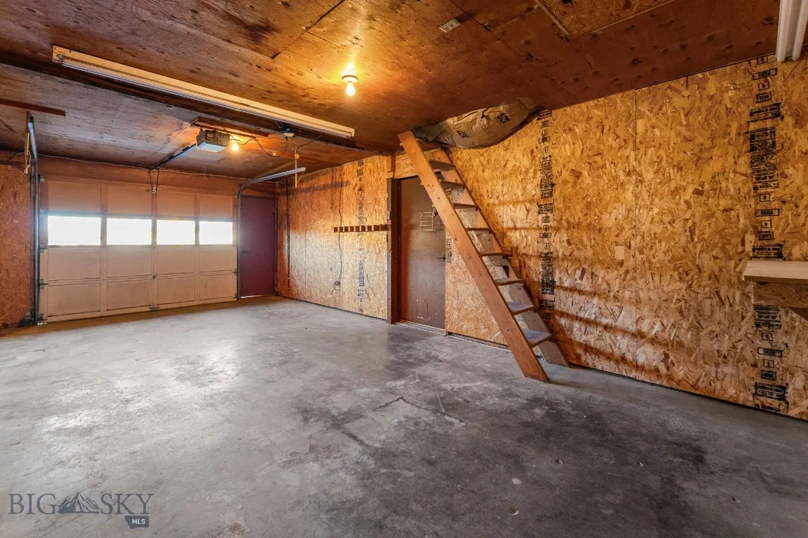 92 E Rosebud Avenue, Belgrade, Montana 59714, Belgrade, Montana 59714, 3 Bedrooms Bedrooms, ,2 BathroomsBathrooms,Residential,For Sale,92 E Rosebud Avenue, Belgrade, Montana 59714,0,408065