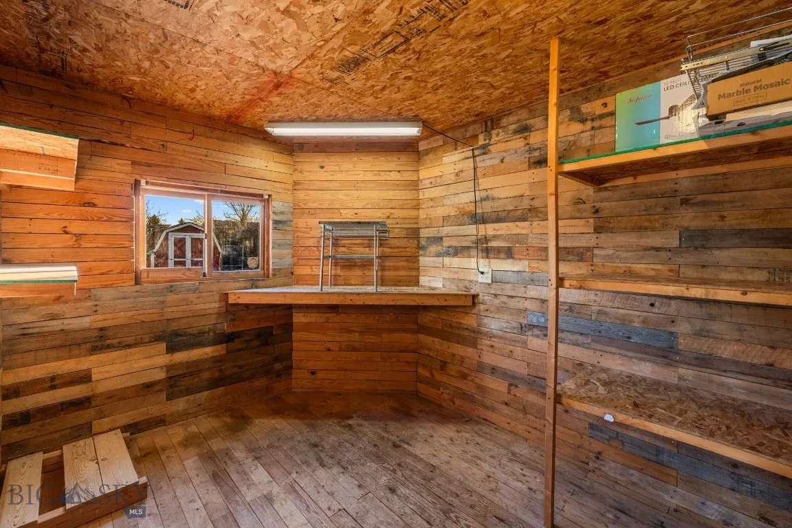 92 E Rosebud Avenue, Belgrade, Montana 59714, Belgrade, Montana 59714, 3 Bedrooms Bedrooms, ,2 BathroomsBathrooms,Residential,For Sale,92 E Rosebud Avenue, Belgrade, Montana 59714,0,408065
