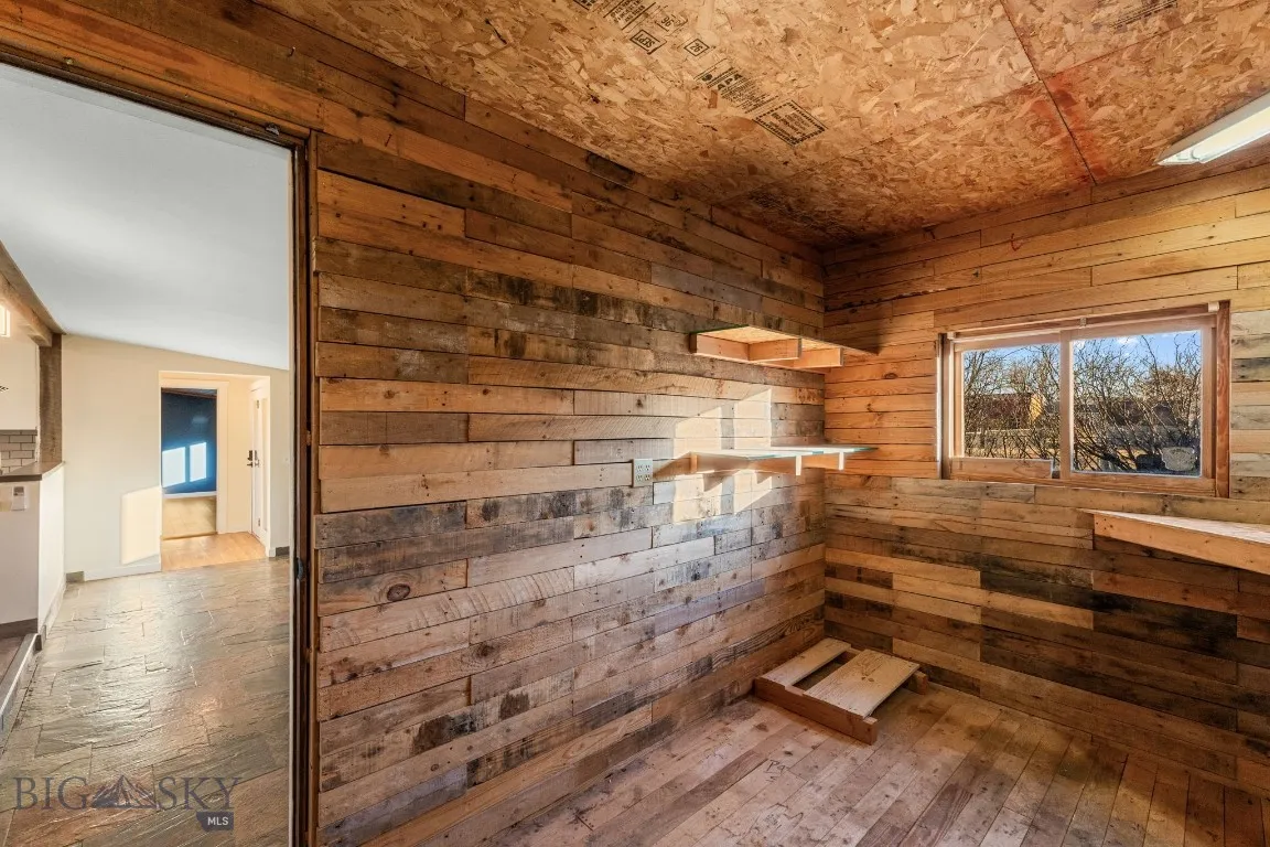 92 E Rosebud Avenue, Belgrade, Montana 59714, Belgrade, Montana 59714, 3 Bedrooms Bedrooms, ,2 BathroomsBathrooms,Residential,For Sale,92 E Rosebud Avenue, Belgrade, Montana 59714,0,408065