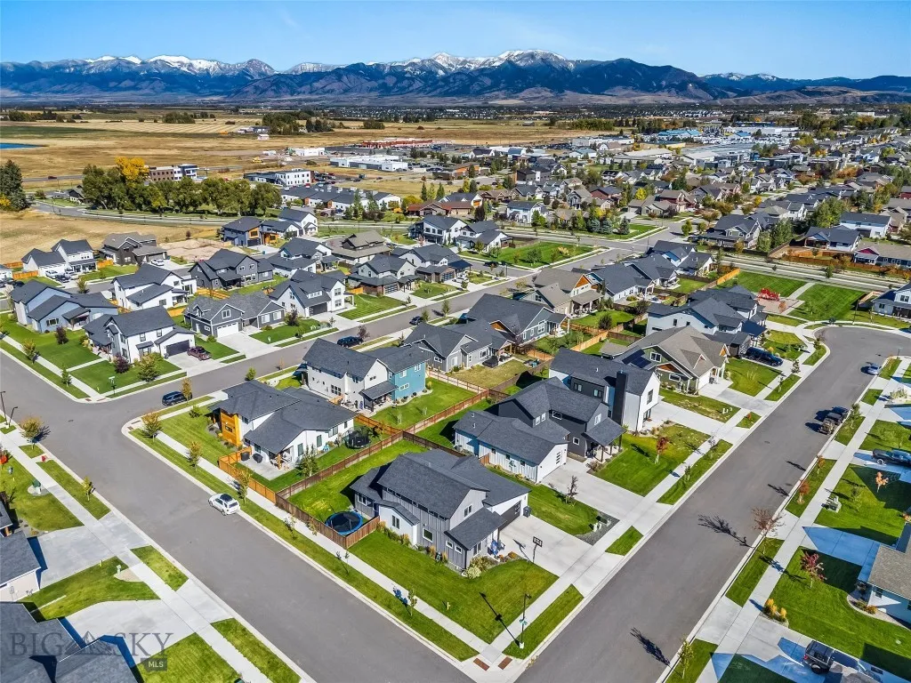 196 Arrow Peak Court, Bozeman, Montana 59718, Bozeman, Montana 59718, 4 Bedrooms Bedrooms, ,2 BathroomsBathrooms,Residential,For Sale,196 Arrow Peak Court, Bozeman, Montana 59718,0,408025