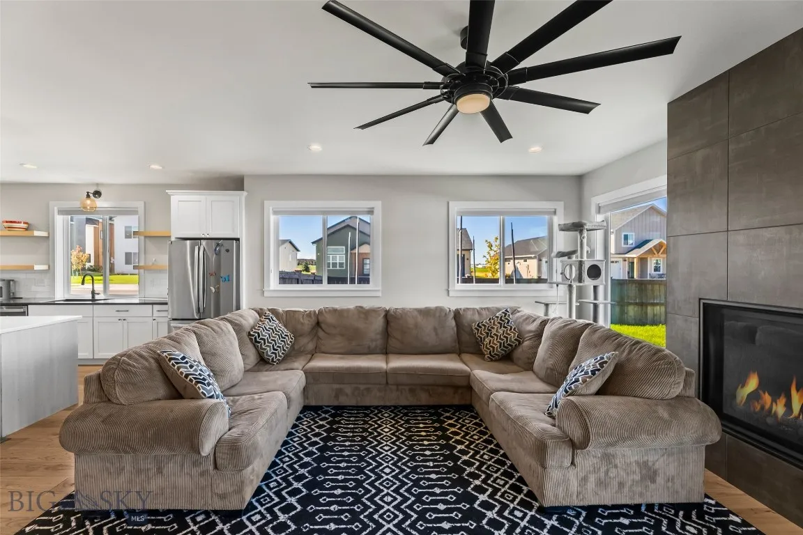 196 Arrow Peak Court, Bozeman, Montana 59718, Bozeman, Montana 59718, 4 Bedrooms Bedrooms, ,2 BathroomsBathrooms,Residential,For Sale,196 Arrow Peak Court, Bozeman, Montana 59718,0,408025