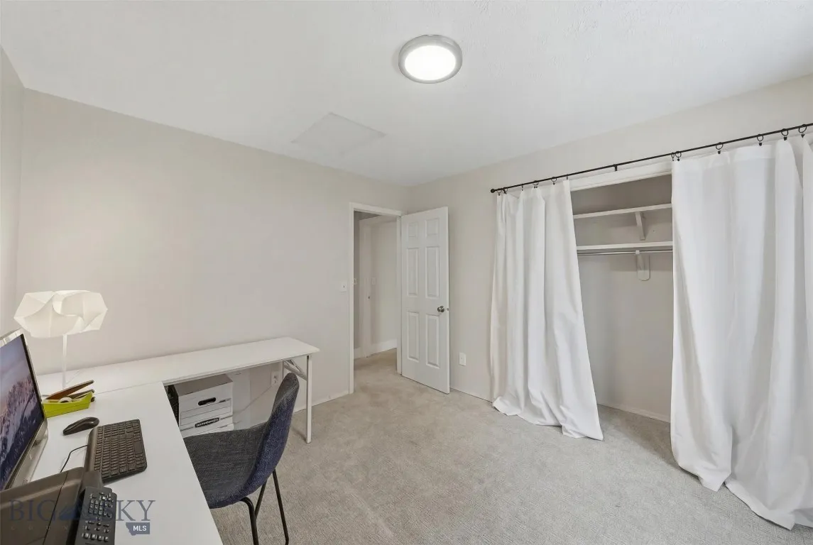 407 Fieldstone Drive, Bozeman, Montana 59715, Bozeman, Montana 59715, 4 Bedrooms Bedrooms, ,2 BathroomsBathrooms,Residential,For Sale,407 Fieldstone Drive, Bozeman, Montana 59715,0,407999