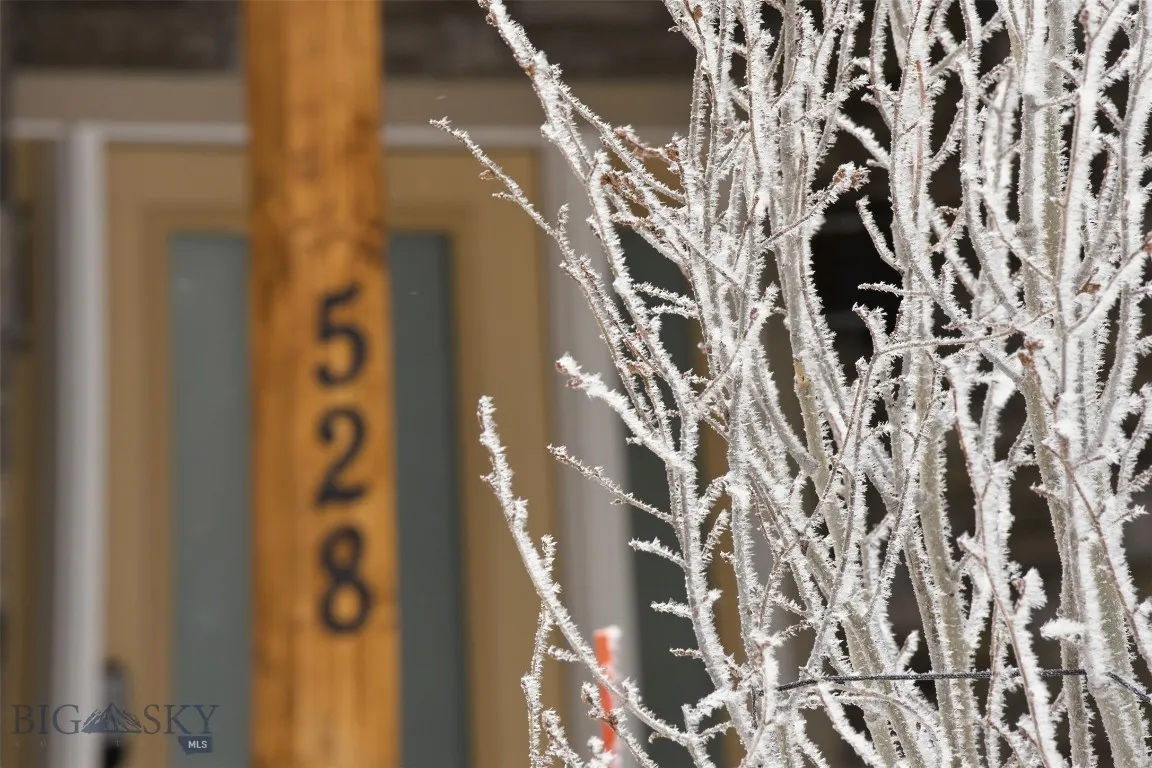 528 Gallatin Avenue, West Yellowstone, Montana 597, West Yellowstone, Montana 59758, 5 Bedrooms Bedrooms, ,3 BathroomsBathrooms,Residential,For Sale,528 Gallatin Avenue, West Yellowstone, Montana 597,0,408180