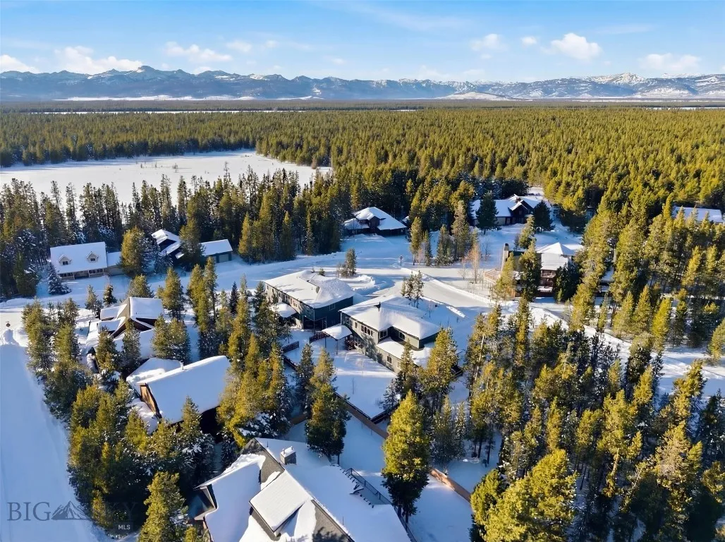 528 Gallatin Avenue, West Yellowstone, Montana 597, West Yellowstone, Montana 59758, 5 Bedrooms Bedrooms, ,3 BathroomsBathrooms,Residential,For Sale,528 Gallatin Avenue, West Yellowstone, Montana 597,0,408180