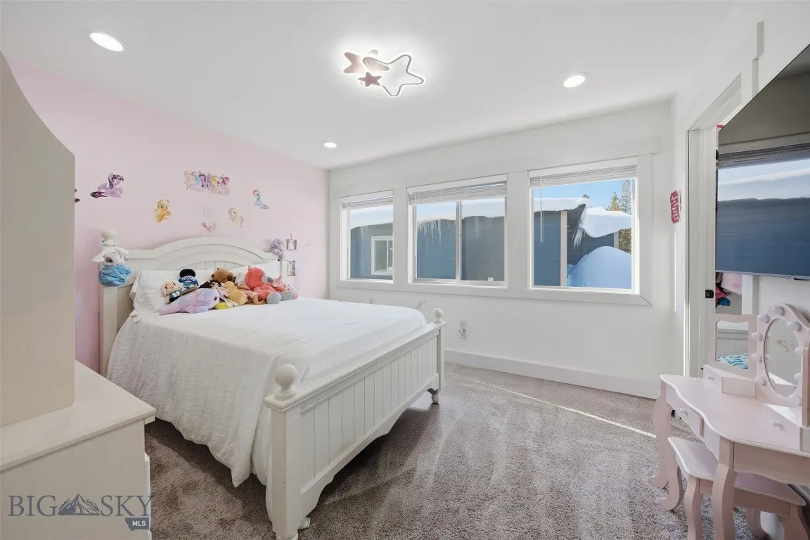 Upstairs bedroom 3