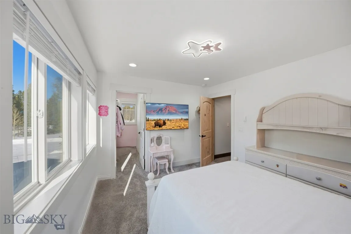 Upstairs bedroom 3