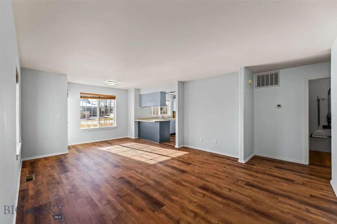 3016 W Villard 2b, Bozeman, Montana 59718, Bozeman, Montana 59718, 3 Bedrooms Bedrooms, ,2 BathroomsBathrooms,Residential,For Sale,3016 W Villard 2b, Bozeman, Montana 59718,0,408208