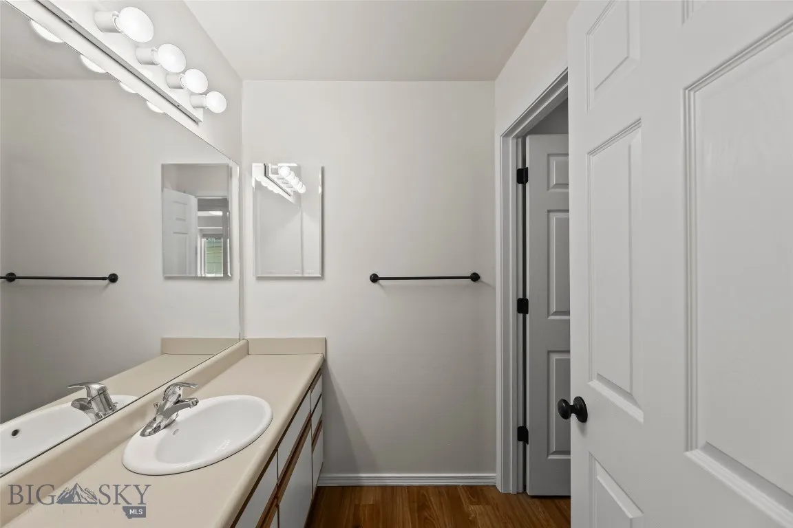 3016 W Villard 2b, Bozeman, Montana 59718, Bozeman, Montana 59718, 3 Bedrooms Bedrooms, ,2 BathroomsBathrooms,Residential,For Sale,3016 W Villard 2b, Bozeman, Montana 59718,0,408208