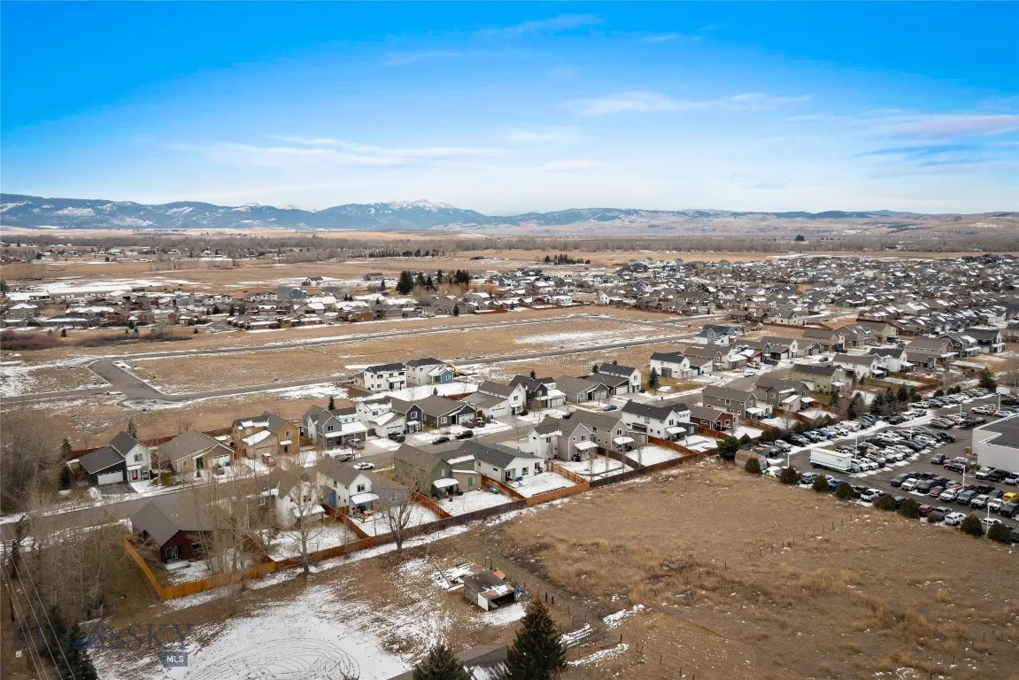 73 Ramshorn Peak Lane, Bozeman, Montana 59718, Bozeman, Montana 59718, 3 Bedrooms Bedrooms, ,2 BathroomsBathrooms,Residential,For Sale,73 Ramshorn Peak Lane, Bozeman, Montana 59718,0,408322