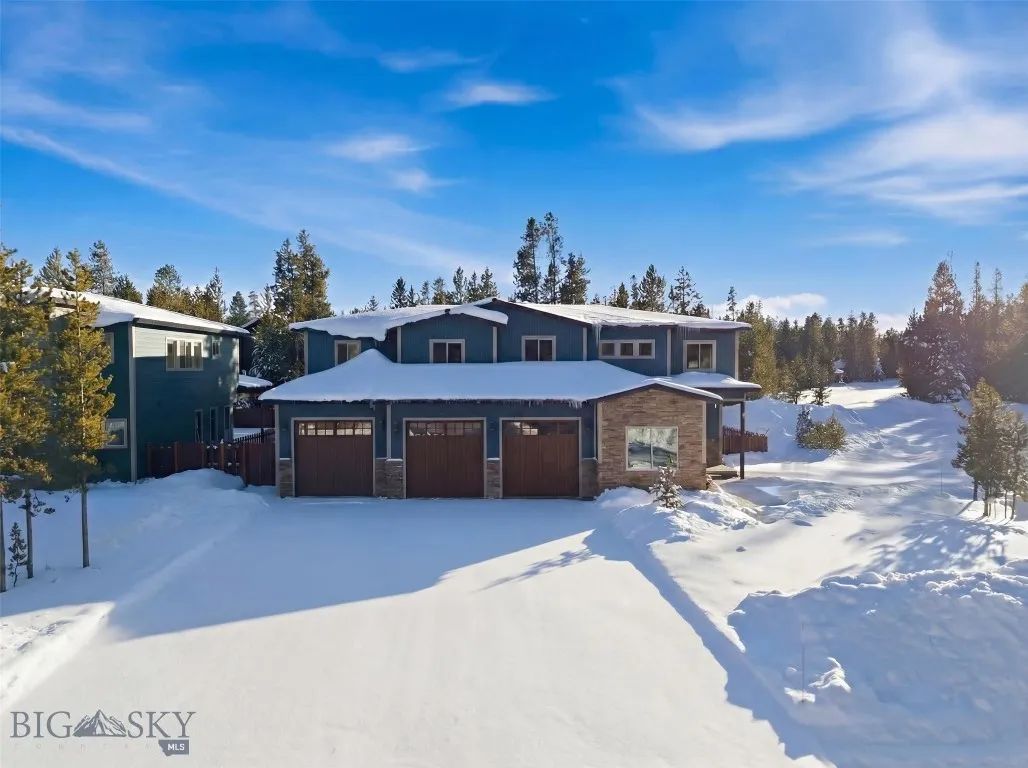 532 Gallatin Avenue, West Yellowstone, Montana 597, West Yellowstone, Montana 59758, 7 Bedrooms Bedrooms, ,5 BathroomsBathrooms,Residential,For Sale,532 Gallatin Avenue, West Yellowstone, Montana 597,0,408315