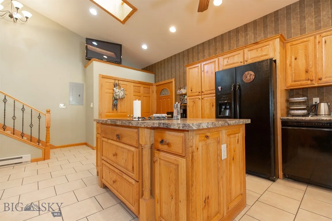Large Kitchen Island with Cooktop
