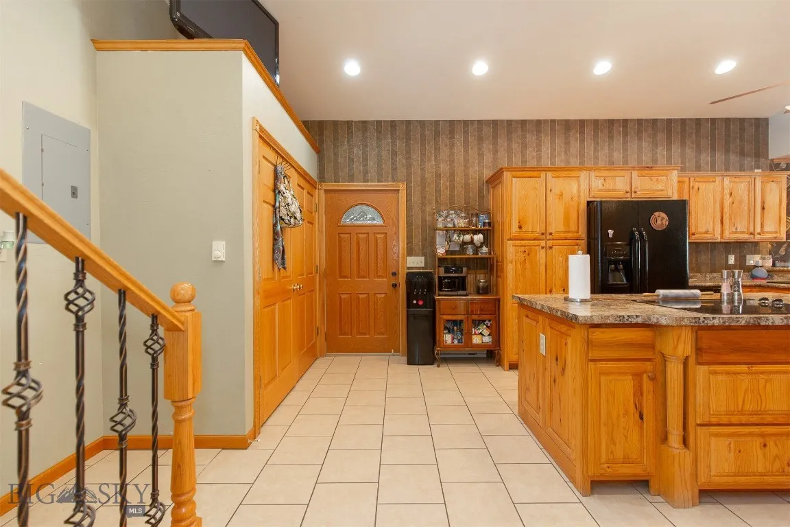 Kitchen Access to Garage
