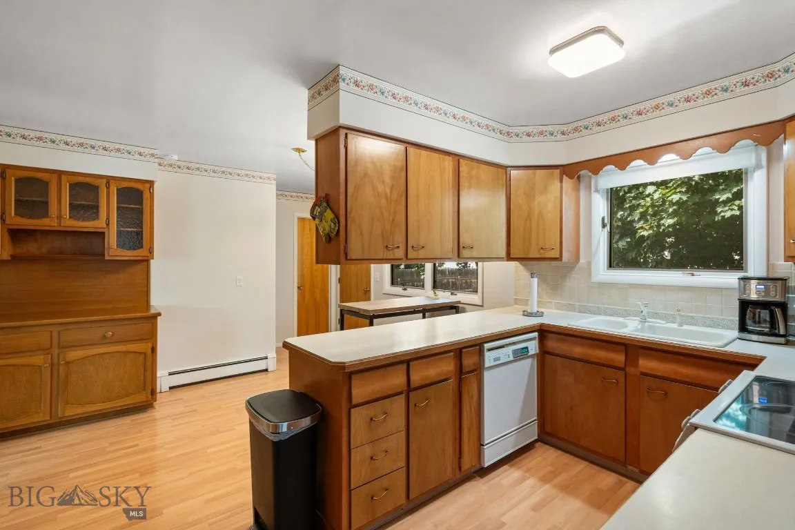 403 N 18th Avenue, Bozeman, Montana 59715, Bozeman, Montana 59715, 4 Bedrooms Bedrooms, ,2 BathroomsBathrooms,Residential,For Sale,403 N 18th Avenue, Bozeman, Montana 59715,0,408376