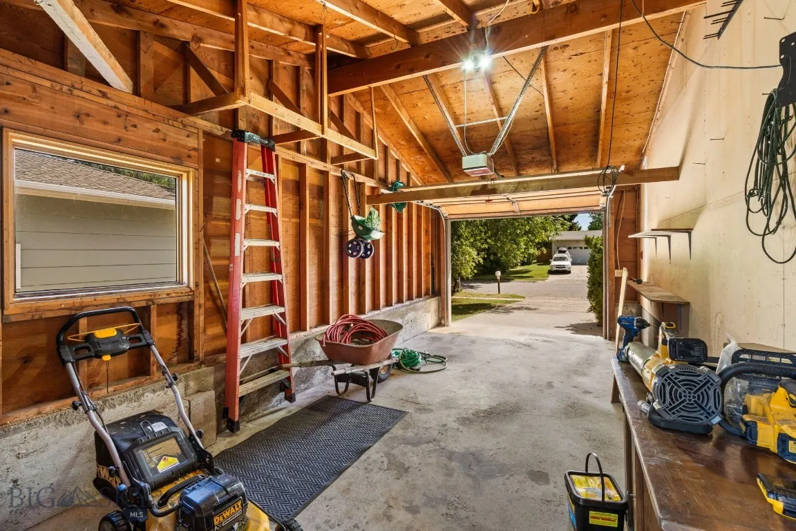 403 N 18th Avenue, Bozeman, Montana 59715, Bozeman, Montana 59715, 4 Bedrooms Bedrooms, ,2 BathroomsBathrooms,Residential,For Sale,403 N 18th Avenue, Bozeman, Montana 59715,0,408376