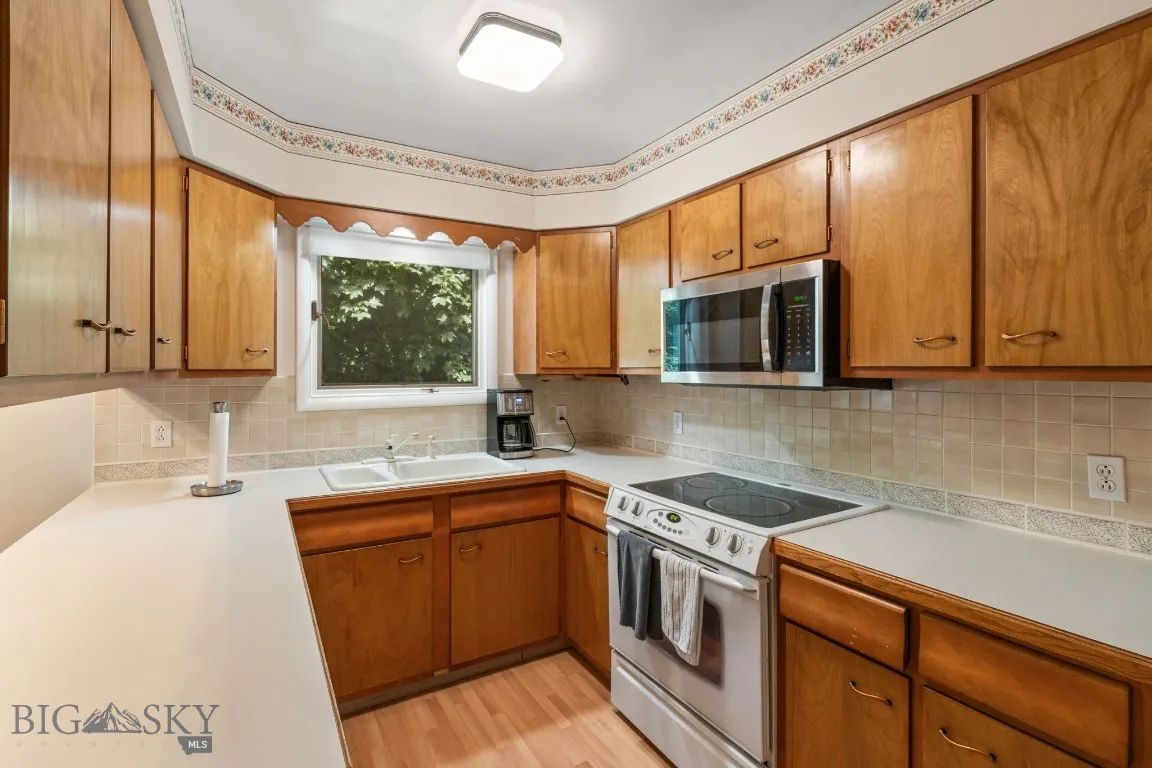 403 N 18th Avenue, Bozeman, Montana 59715, Bozeman, Montana 59715, 4 Bedrooms Bedrooms, ,2 BathroomsBathrooms,Residential,For Sale,403 N 18th Avenue, Bozeman, Montana 59715,0,408376