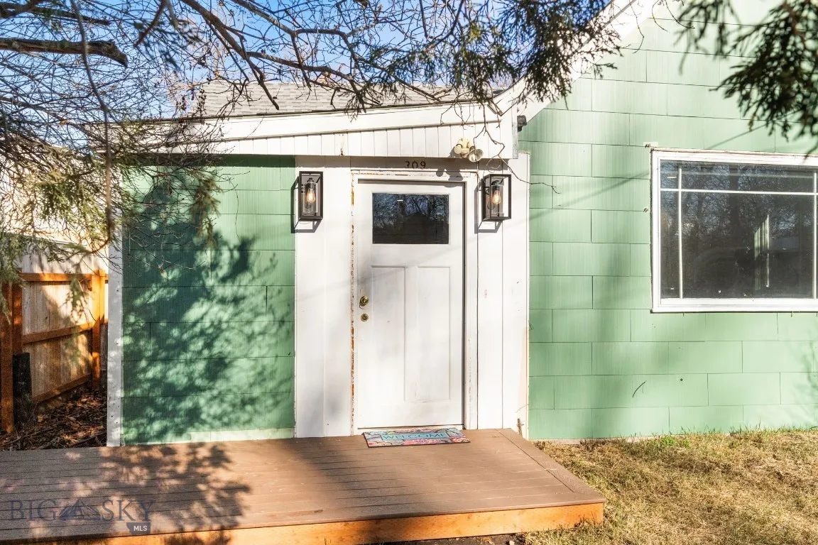 309 E Beall, Bozeman, Montana 59715, Bozeman, Montana 59715, 2 Bedrooms Bedrooms, ,1 BathroomBathrooms,Residential,For Sale,309 E Beall, Bozeman, Montana 59715,0,408364