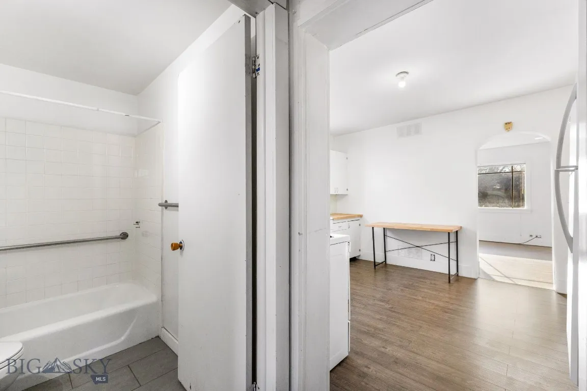 309 E Beall, Bozeman, Montana 59715, Bozeman, Montana 59715, 2 Bedrooms Bedrooms, ,1 BathroomBathrooms,Residential,For Sale,309 E Beall, Bozeman, Montana 59715,0,408364