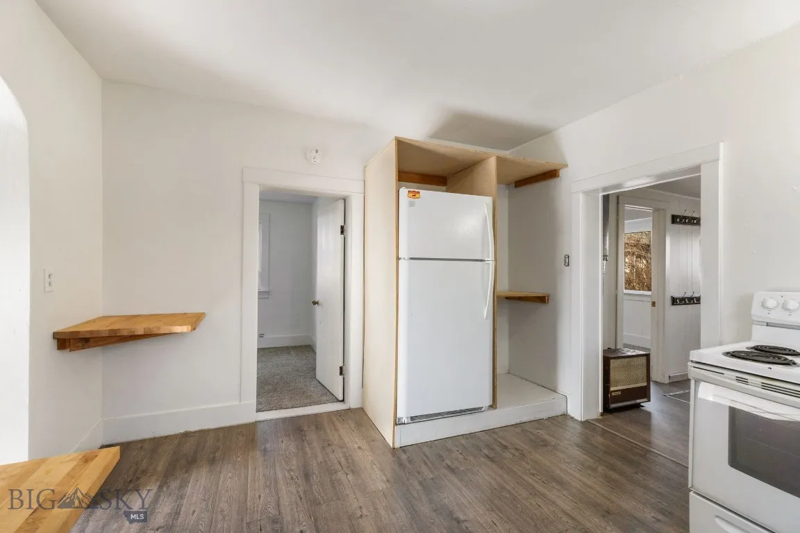 309 E Beall, Bozeman, Montana 59715, Bozeman, Montana 59715, 2 Bedrooms Bedrooms, ,1 BathroomBathrooms,Residential,For Sale,309 E Beall, Bozeman, Montana 59715,0,408364