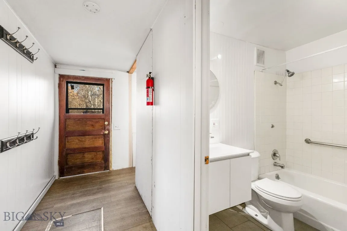 309 E Beall, Bozeman, Montana 59715, Bozeman, Montana 59715, 2 Bedrooms Bedrooms, ,1 BathroomBathrooms,Residential,For Sale,309 E Beall, Bozeman, Montana 59715,0,408364