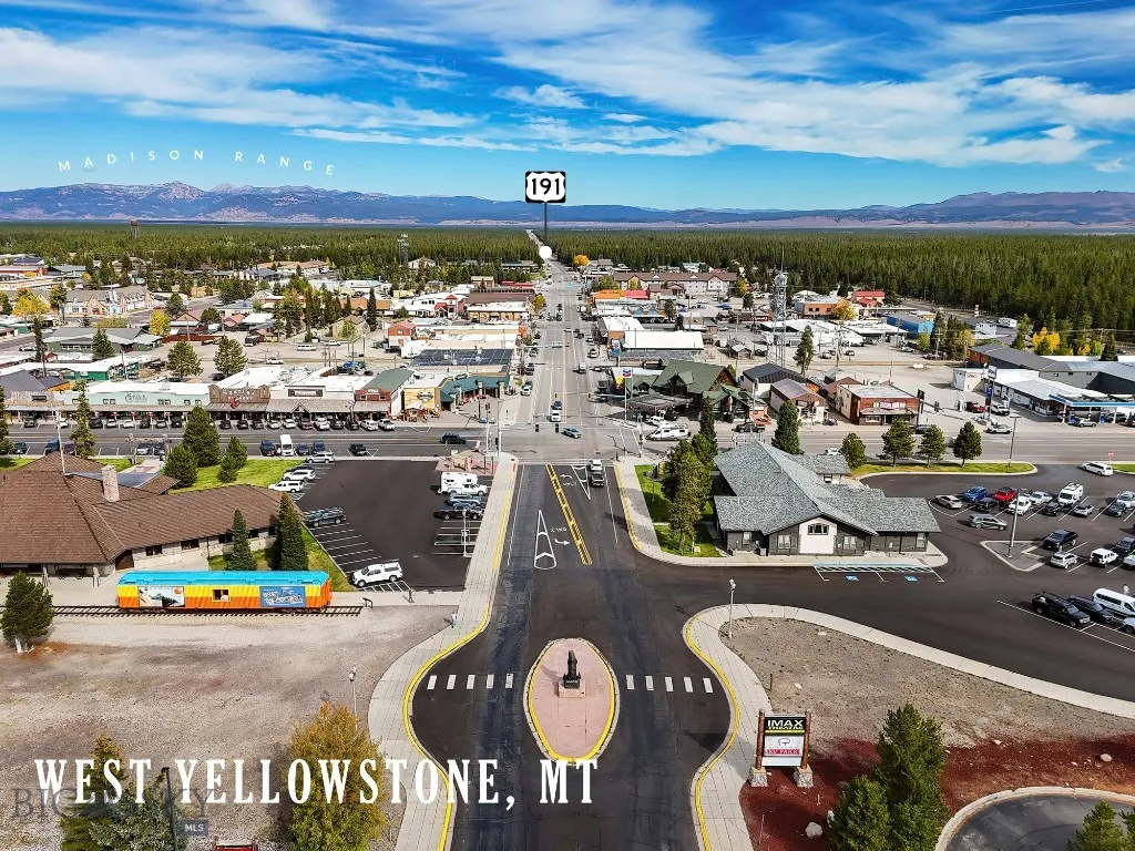 1111 Moonrise Way, West Yellowstone, Montana 59758, West Yellowstone, Montana 59758, ,Commercial Sale,For Sale,1111 Moonrise Way, West Yellowstone, Montana 59758,0,408230