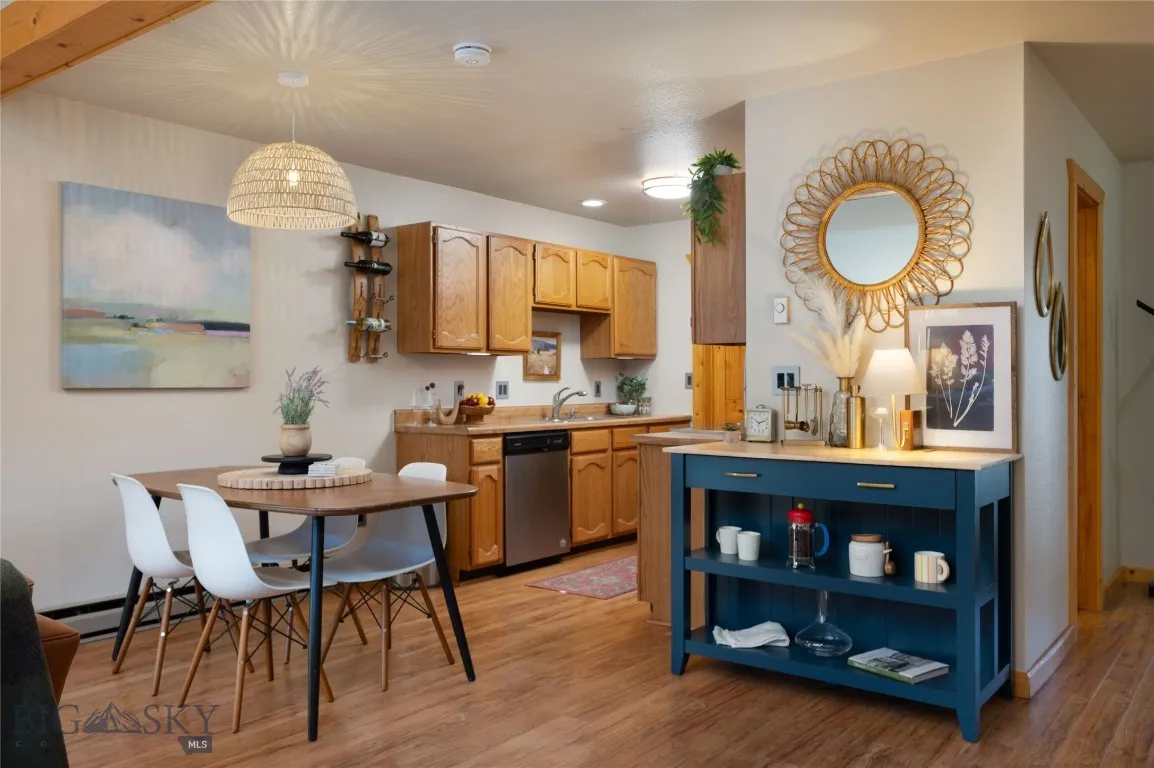 1601 W Olive Street 5, Bozeman, Montana 59718, Bozeman, Montana 59718, 3 Bedrooms Bedrooms, ,2 BathroomsBathrooms,Residential,For Sale,1601 W Olive Street 5, Bozeman, Montana 59718,0,408493