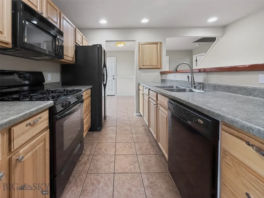 4526 Glenwood, Bozeman, Montana 59718, Bozeman, Montana 59718, 3 Bedrooms Bedrooms, ,2 BathroomsBathrooms,Residential,For Sale,4526 Glenwood, Bozeman, Montana 59718,0,408292