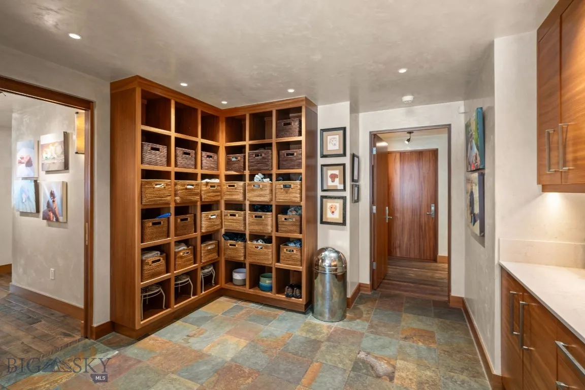 7180 Tepee Ridge Road, Bozeman, Montana 59715, Bozeman, Montana 59715, 3 Bedrooms Bedrooms, ,1 BathroomBathrooms,Residential,For Sale,7180 Tepee Ridge Road, Bozeman, Montana 59715,0,408567