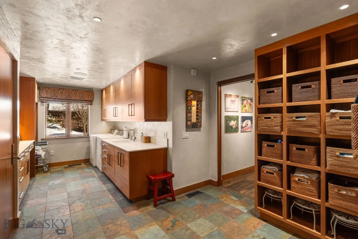 7180 Tepee Ridge Road, Bozeman, Montana 59715, Bozeman, Montana 59715, 3 Bedrooms Bedrooms, ,1 BathroomBathrooms,Residential,For Sale,7180 Tepee Ridge Road, Bozeman, Montana 59715,0,408567