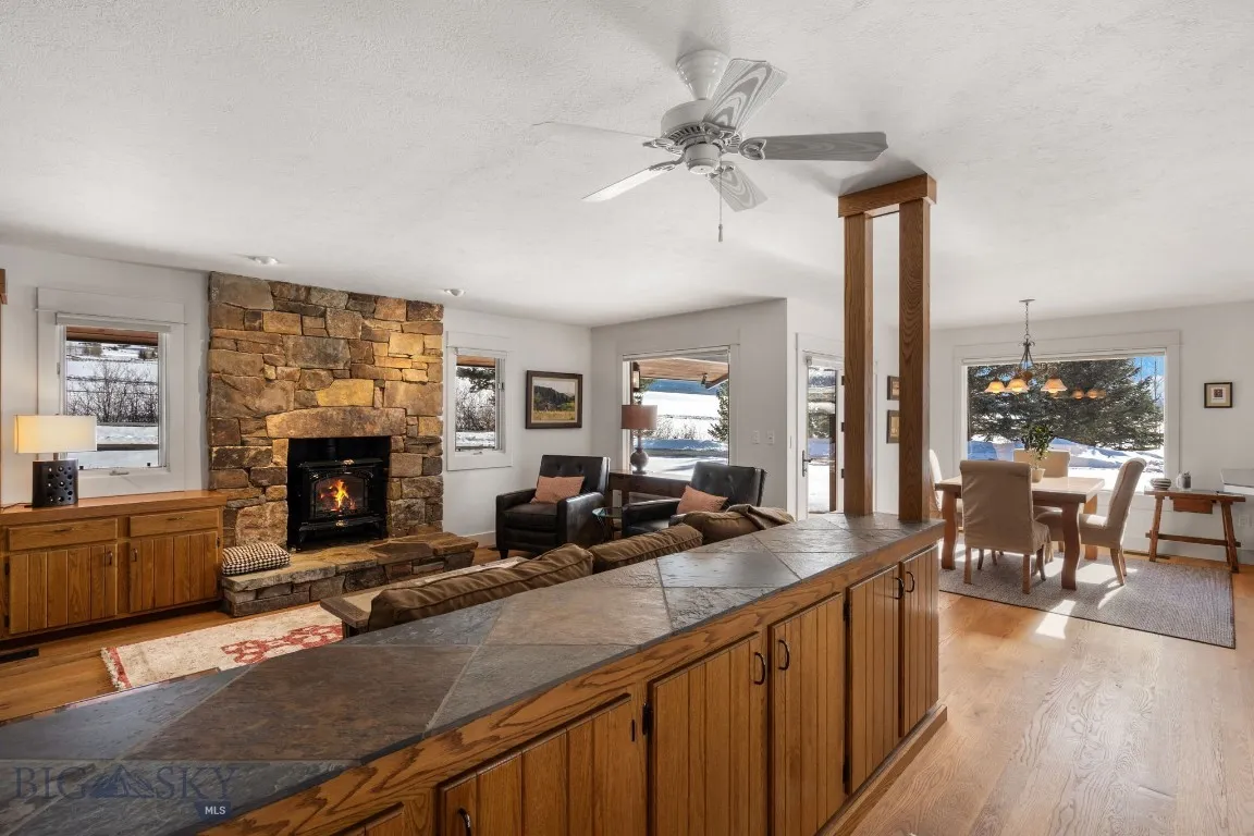 7180 Tepee Ridge Road, Bozeman, Montana 59715, Bozeman, Montana 59715, 3 Bedrooms Bedrooms, ,1 BathroomBathrooms,Residential,For Sale,7180 Tepee Ridge Road, Bozeman, Montana 59715,0,408567