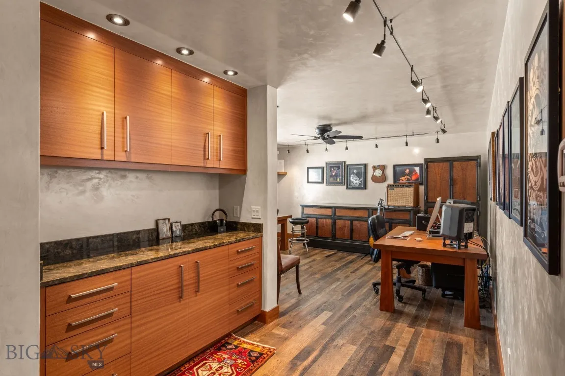 7180 Tepee Ridge Road, Bozeman, Montana 59715, Bozeman, Montana 59715, 3 Bedrooms Bedrooms, ,1 BathroomBathrooms,Residential,For Sale,7180 Tepee Ridge Road, Bozeman, Montana 59715,0,408567