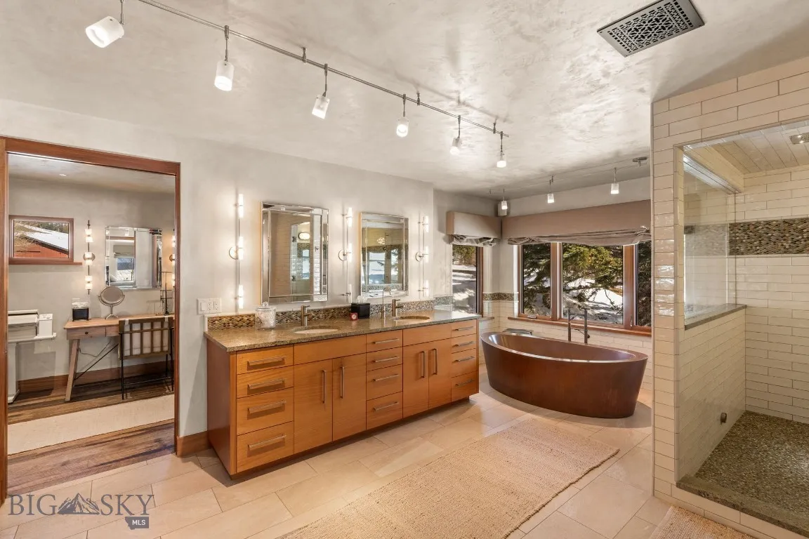 7180 Tepee Ridge Road, Bozeman, Montana 59715, Bozeman, Montana 59715, 3 Bedrooms Bedrooms, ,1 BathroomBathrooms,Residential,For Sale,7180 Tepee Ridge Road, Bozeman, Montana 59715,0,408567