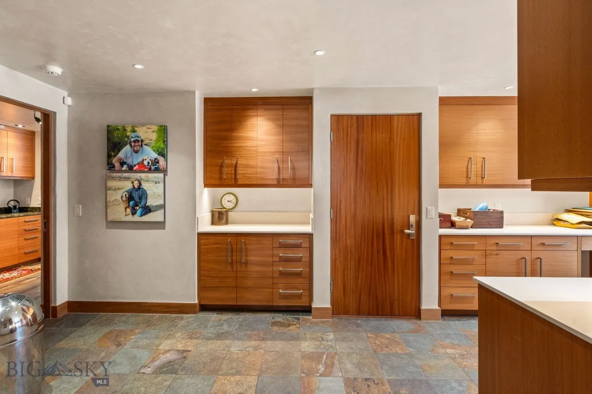 7180 Tepee Ridge Road, Bozeman, Montana 59715, Bozeman, Montana 59715, 3 Bedrooms Bedrooms, ,1 BathroomBathrooms,Residential,For Sale,7180 Tepee Ridge Road, Bozeman, Montana 59715,0,408567