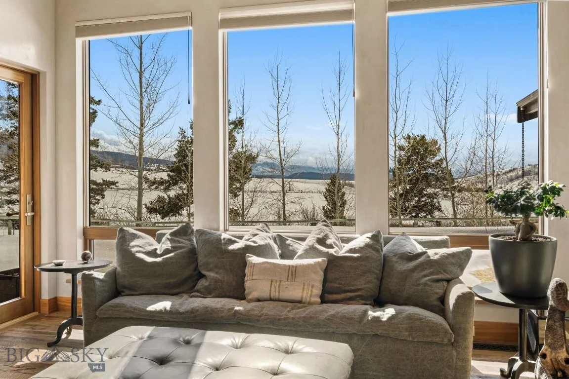 7180 Tepee Ridge Road, Bozeman, Montana 59715, Bozeman, Montana 59715, 3 Bedrooms Bedrooms, ,1 BathroomBathrooms,Residential,For Sale,7180 Tepee Ridge Road, Bozeman, Montana 59715,0,408567