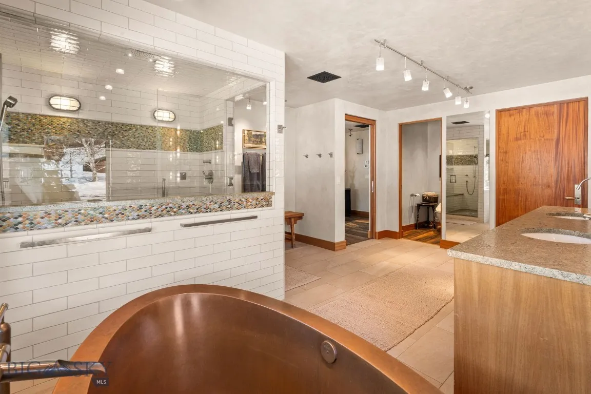 7180 Tepee Ridge Road, Bozeman, Montana 59715, Bozeman, Montana 59715, 3 Bedrooms Bedrooms, ,1 BathroomBathrooms,Residential,For Sale,7180 Tepee Ridge Road, Bozeman, Montana 59715,0,408567