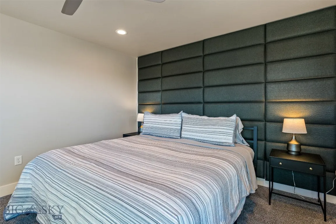 Primary features built-in headboard