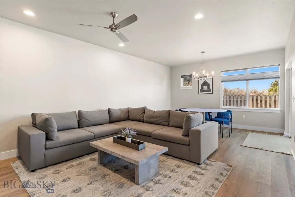 Living area & dining