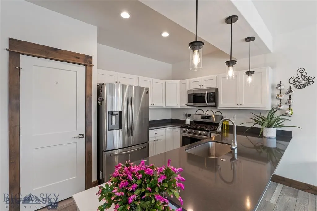 1140 Baxter Creek Way B, Bozeman, Montana 59718, Bozeman, Montana 59718, 3 Bedrooms Bedrooms, ,2 BathroomsBathrooms,Residential,For Sale,1140 Baxter Creek Way B, Bozeman, Montana 59718,0,408719
