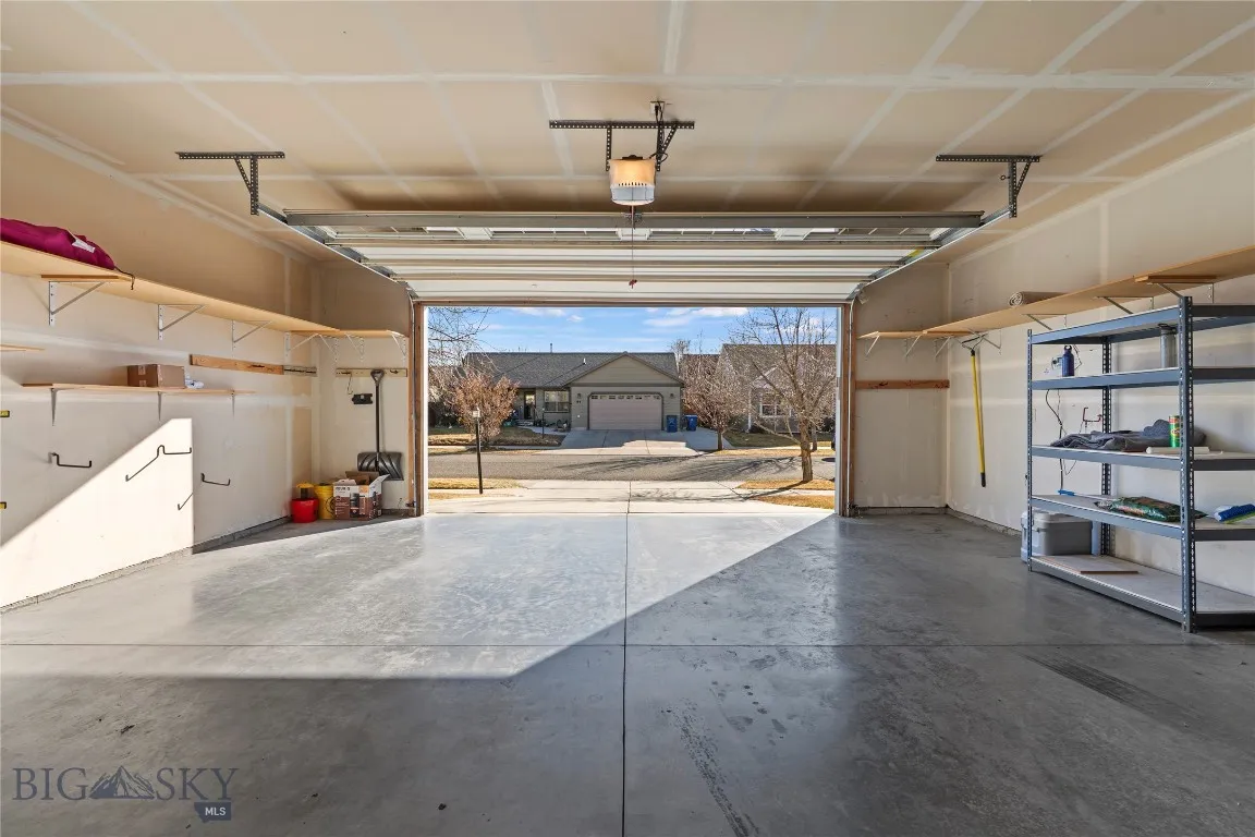 garage