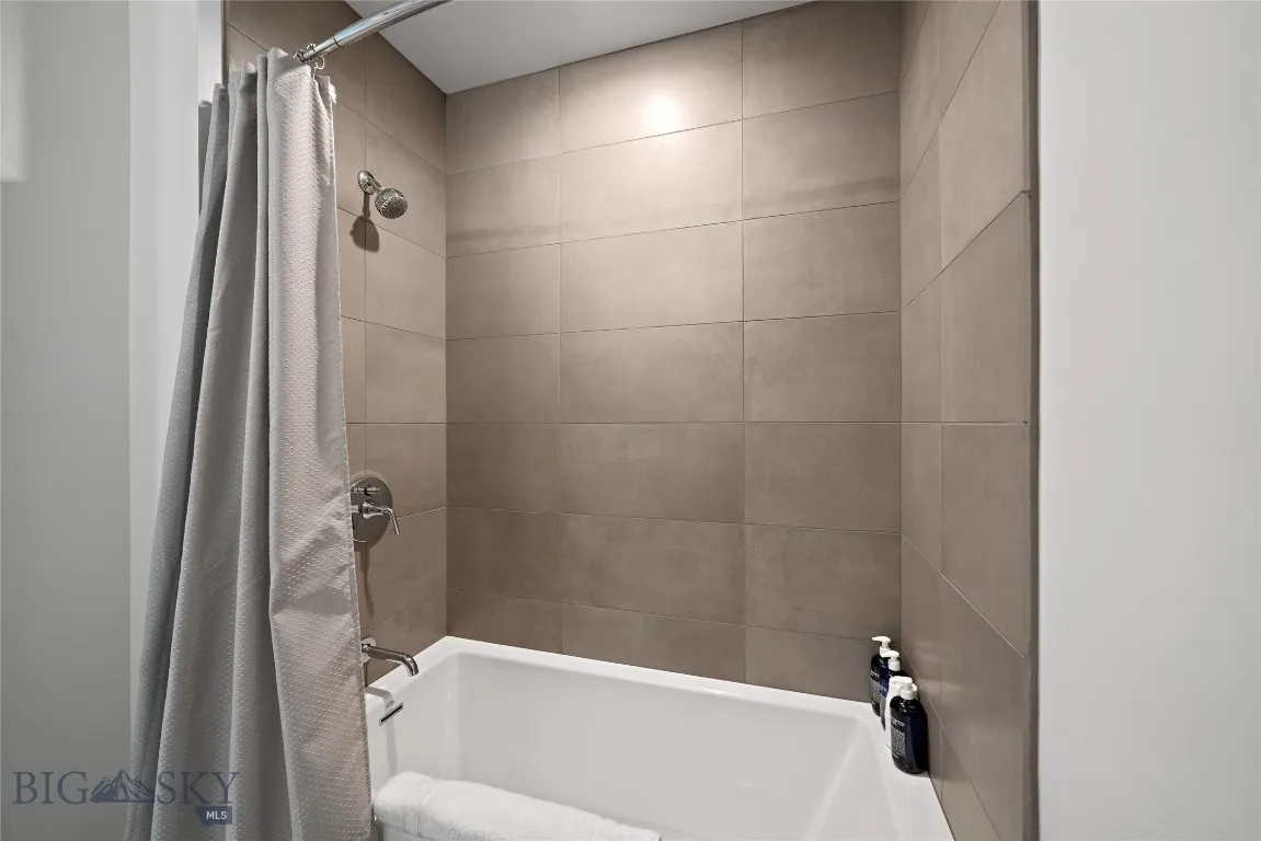 4 Boathouse Way Way R-1/201, Big Sky, Montana 5971, Big Sky, Montana 59716, 3 Bedrooms Bedrooms, ,3 BathroomsBathrooms,Residential,For Sale,4 Boathouse Way Way R-1/201, Big Sky, Montana 5971,0,408644