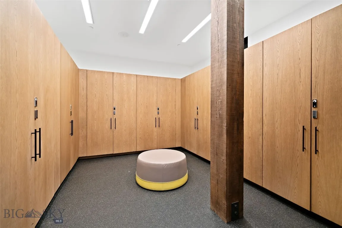 Owner's Ski Lockers (LakeLodge Amenity)