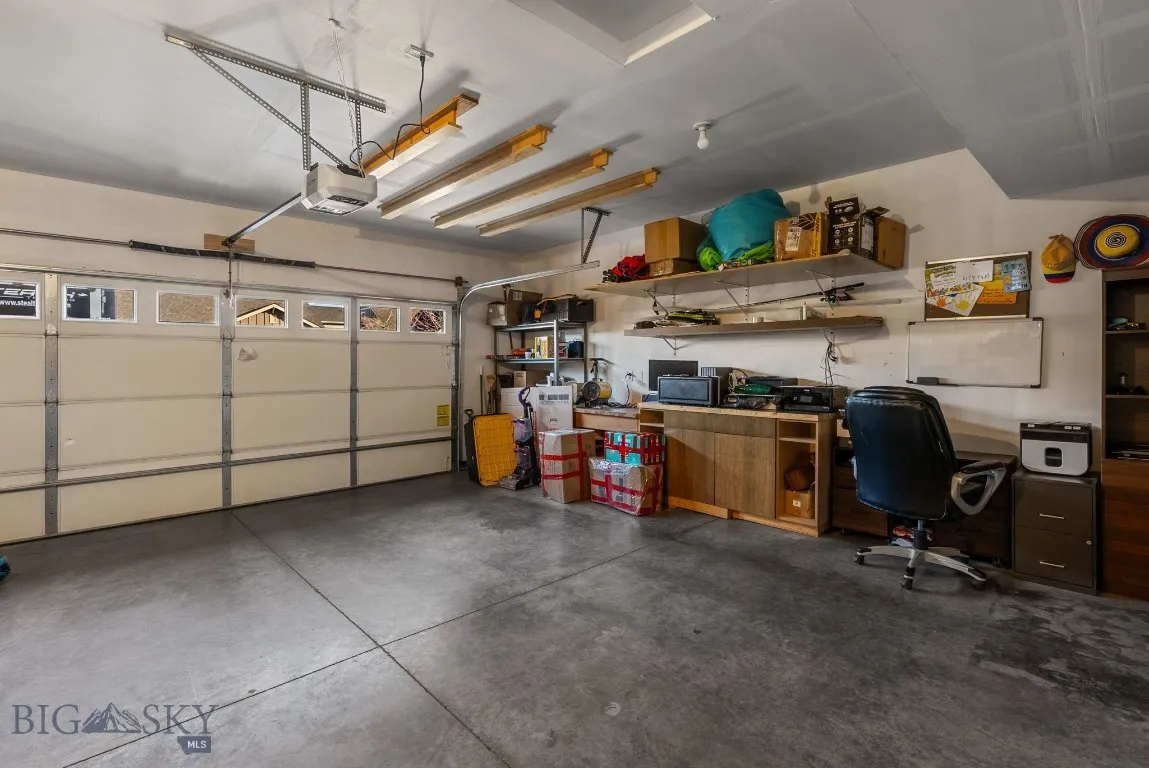 113 S Reliance Avenue, Bozeman, Montana 59718, Bozeman, Montana 59718, 3 Bedrooms Bedrooms, ,2 BathroomsBathrooms,Residential,For Sale,113 S Reliance Avenue, Bozeman, Montana 59718,0,408726